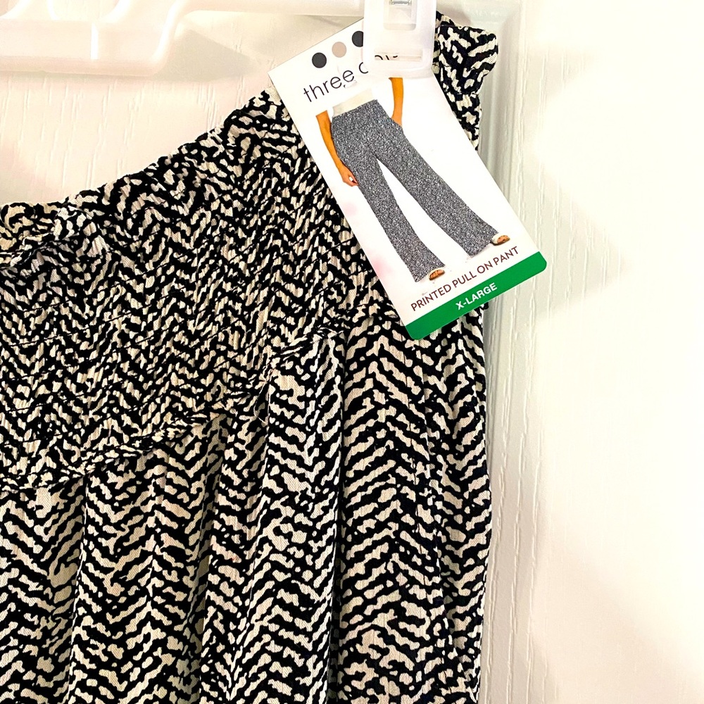 Printed pull on wide leg pant